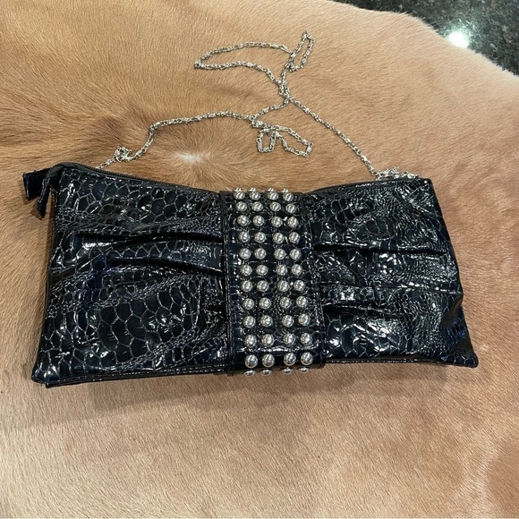I Squared Black Patent Studded Ruffle Clutch Shoulder Bag - Picture 3 of 7